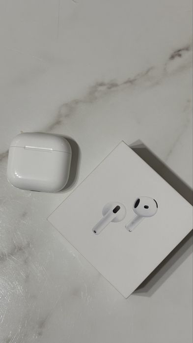 Airpods 4 ANC apple