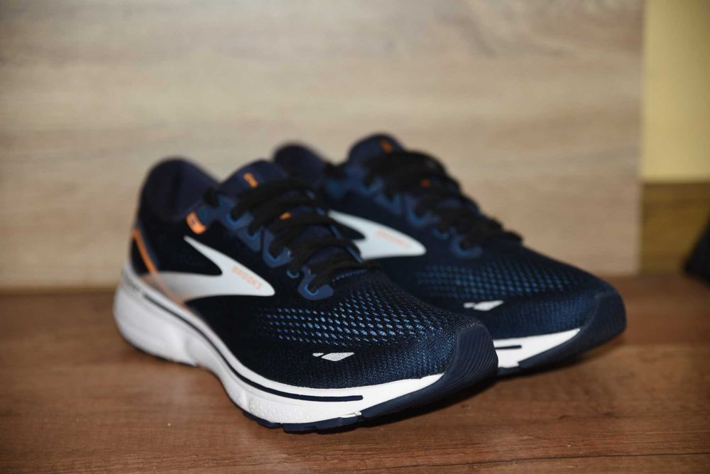 НОВИ Brooks оригинални маратонки, номер 45