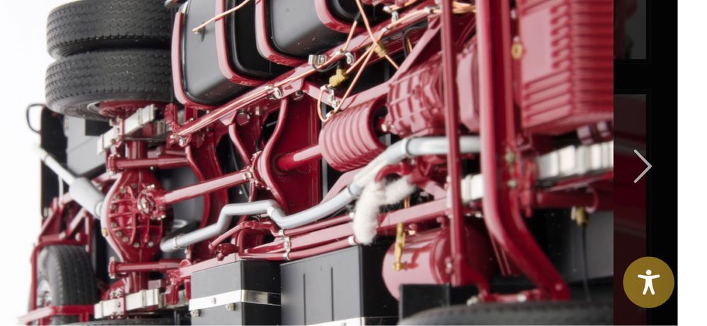 Модель 1/18 масштаб CMC Fiat