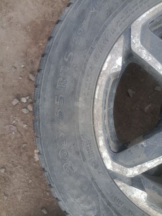 Диск с шиной размер 205/65/15