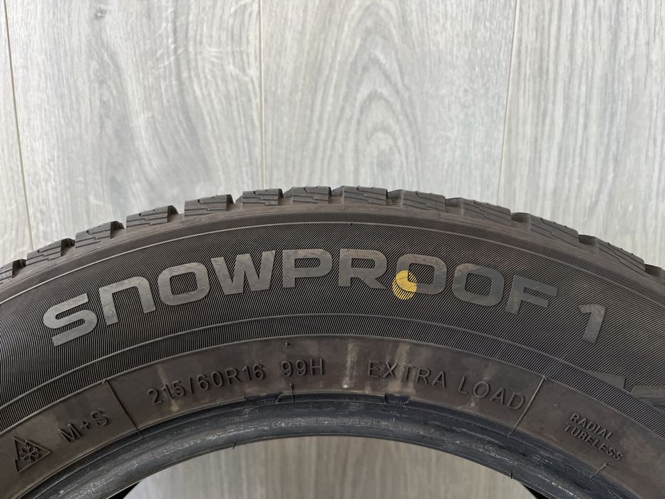 Зимни гуми 215/60/16 Nokian