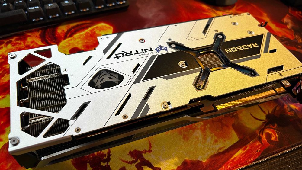 Видеокарта RX 6800 XT AMD Radeon Sapphire Nitro+ SE 16gb GDDR6