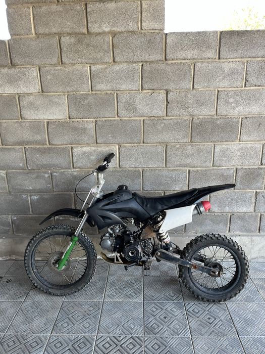 Продам Пит байк 125