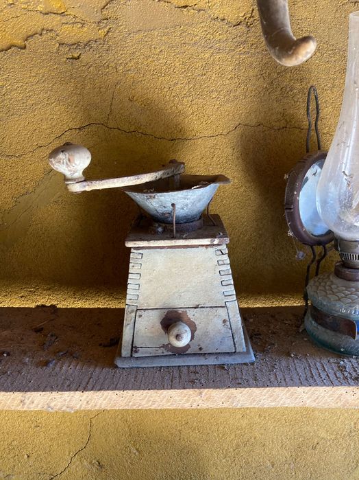 Стари предмети перфектно запазено