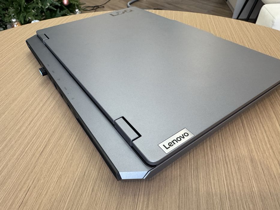 Ноутбук Lenovo, 15,6 диагональ