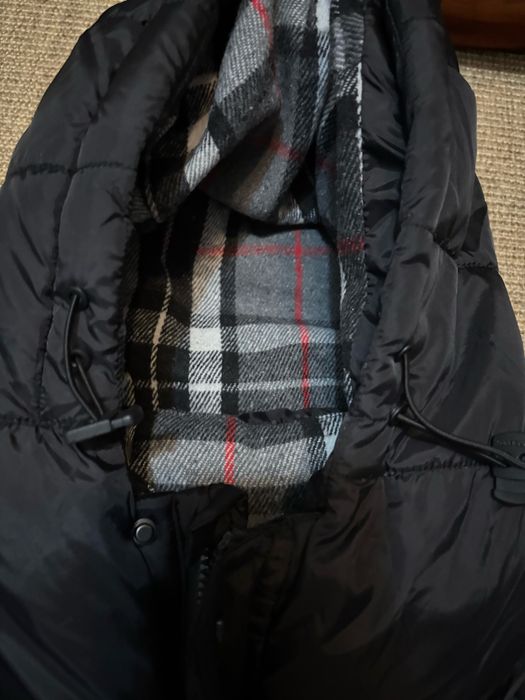 Geaca burberry neagra