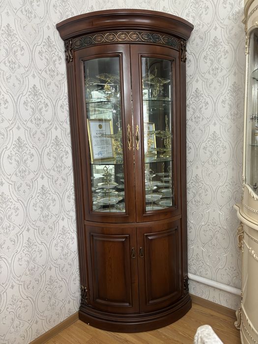 Стол Стуля Сервант