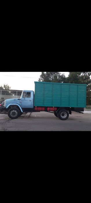 Zil buchok SOTILADI yili 2006 ural mator antifirezda