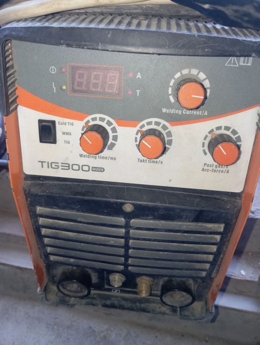 Сварочный аппарат Jasic TIG-300