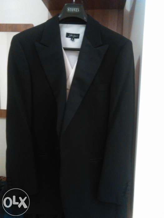 Costum mire Masterhand +cadou accesorii