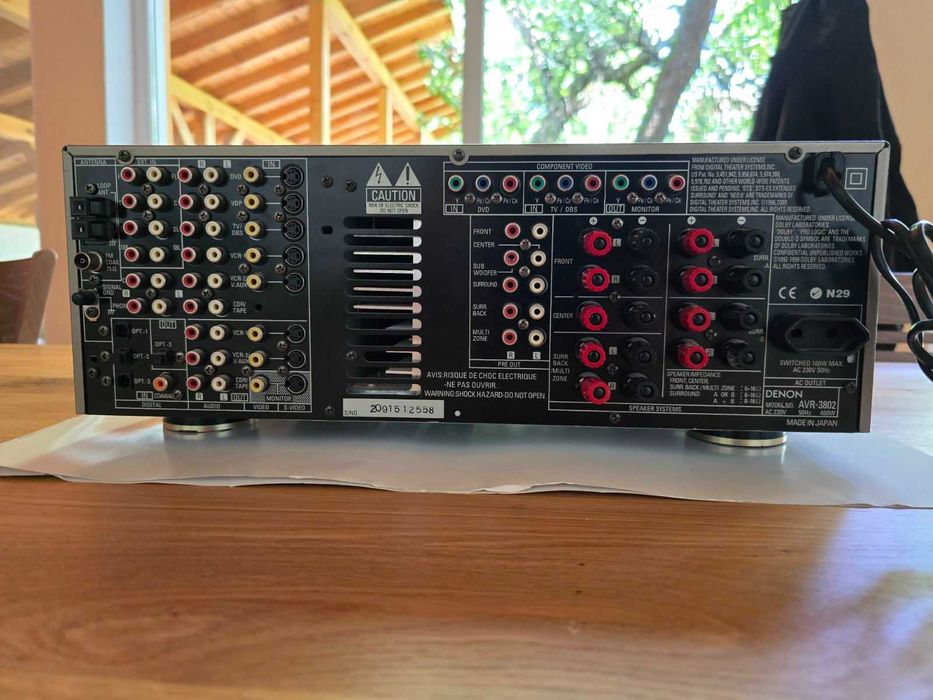 Продавам ресивър DENON AVR - 3802 и плеър SACD DENON - 2900