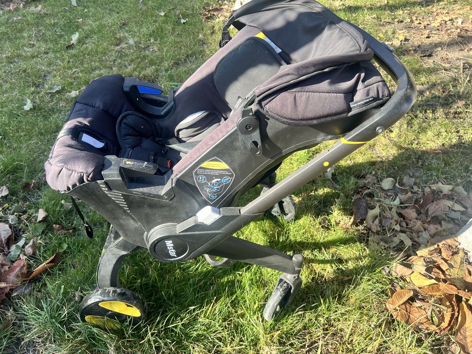 Продам коляску-автокресло