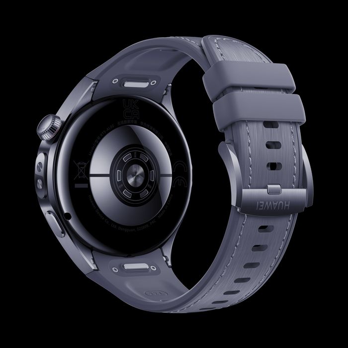 Huawei watch 5 . Почти новая.