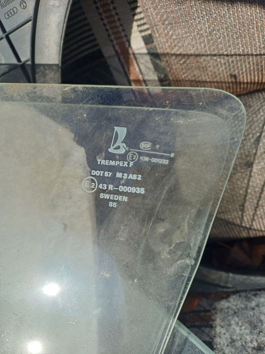 Продам стёкла от ваз 08