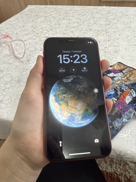 Продам Iphone 11 256gb