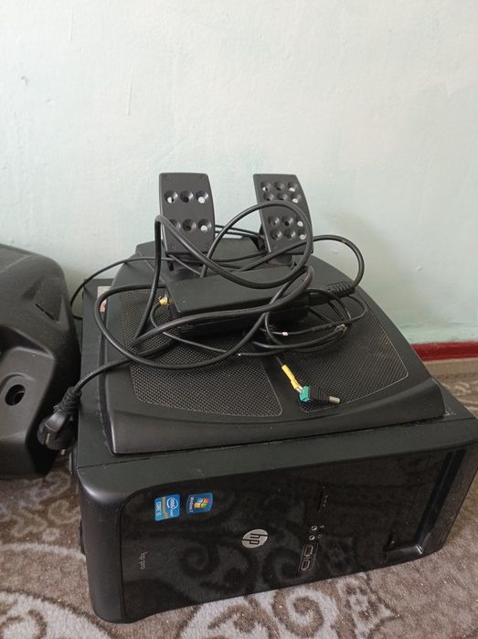 Игровой руль logitech momo racing