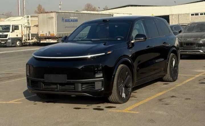 Lixiang l9 Ultra, naqd va halol nasiya