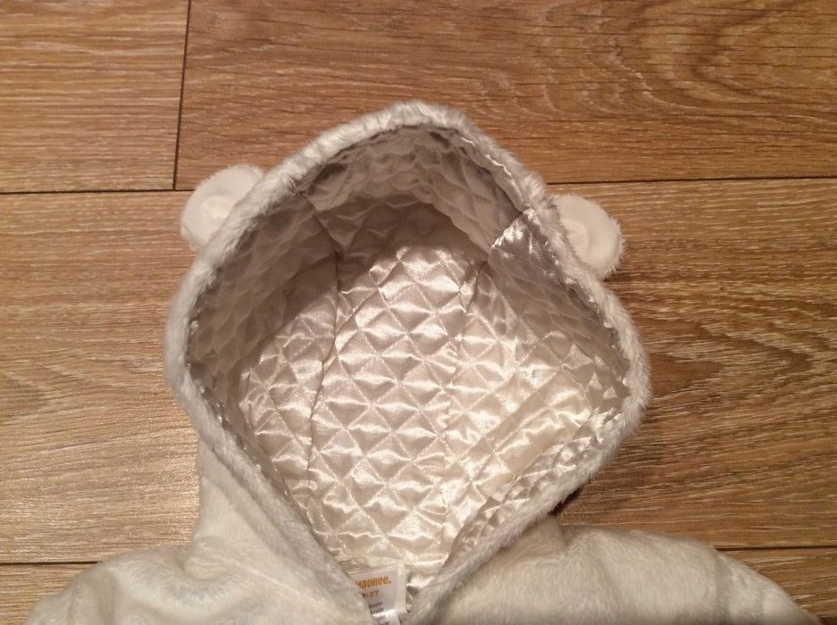 Курточка с ушками