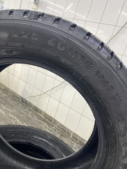 Продам зимнюю резину R18