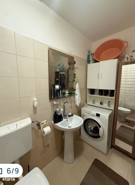 Proprietar vand apartament 2 camere.