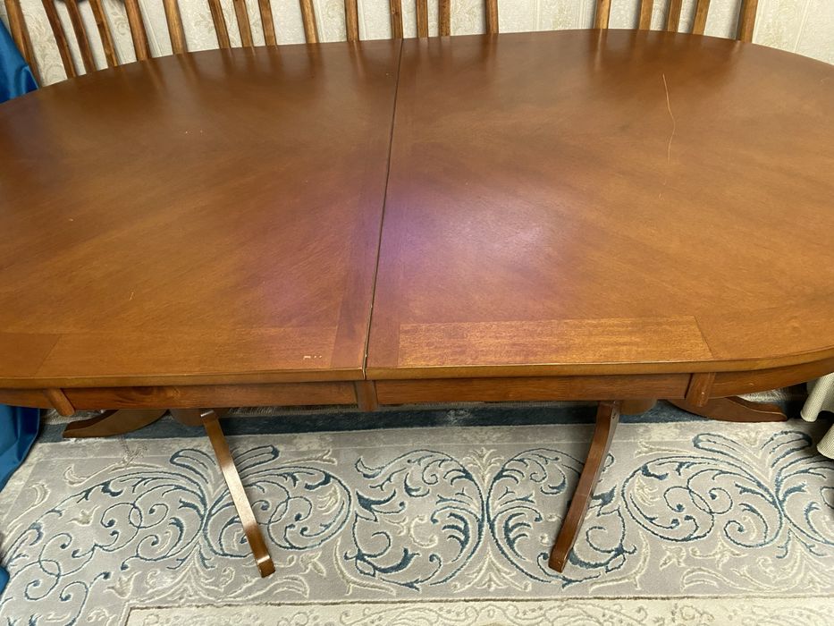 Продам стол Малайзия