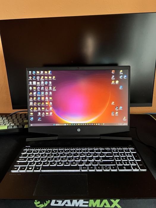 Ноутбук HP Pavilion Gaming 15-dk0xxx (16GB RAM / 1TB SSD / GTX 1650)