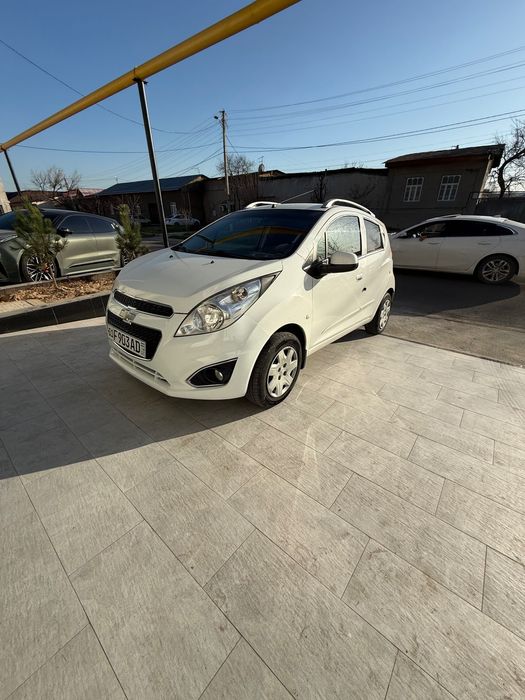 Spark 2 pozitsiya arendaga beriladi