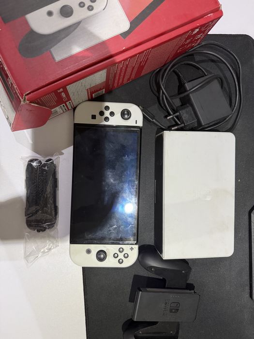 Nintendo Switch OLED 64gb прошитый