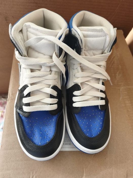 Adidasi Nike Jordan Retro 1 Mid  37.5