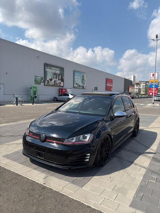 Volkswagen Golf Golf 7 GTI Performance / Stage 2 / DCC / Panoramic / Dynaudio