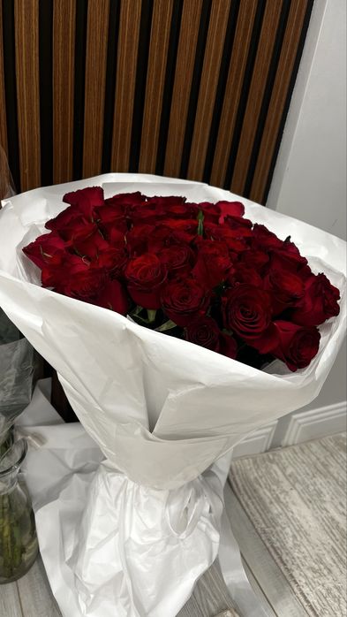 51шт роза гүл сатылады