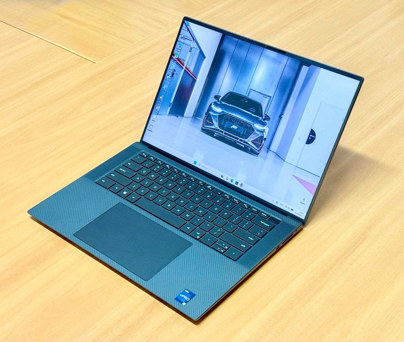 Core i9-12900H / 32GB DDR5 / RTX A2000 - 8GB / 512 SSD / Dell Precision 5570 / 15.6 FHD+ IPS 100% sRGB