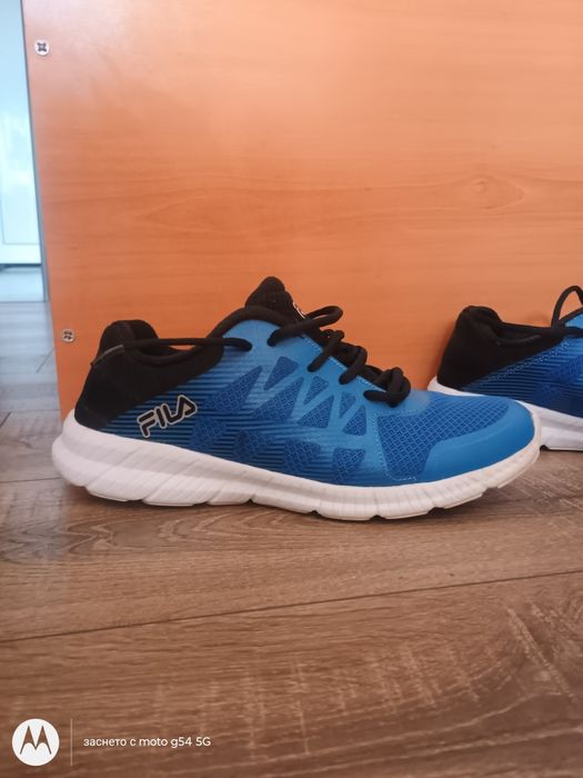 Маратонки Fila 41.5