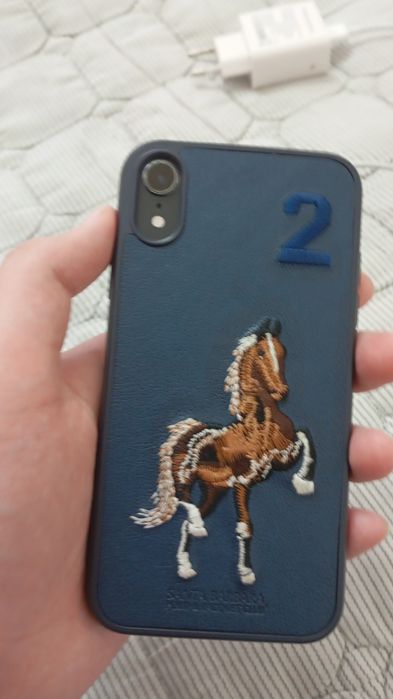 Айфон хр  128гб.