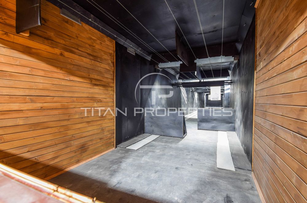 Продава се Промишлена сграда в Асеновград - 1650 кв.м за 1261 €/кв.м - Снимка #13