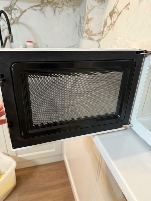 Продам микроволновку Samsung