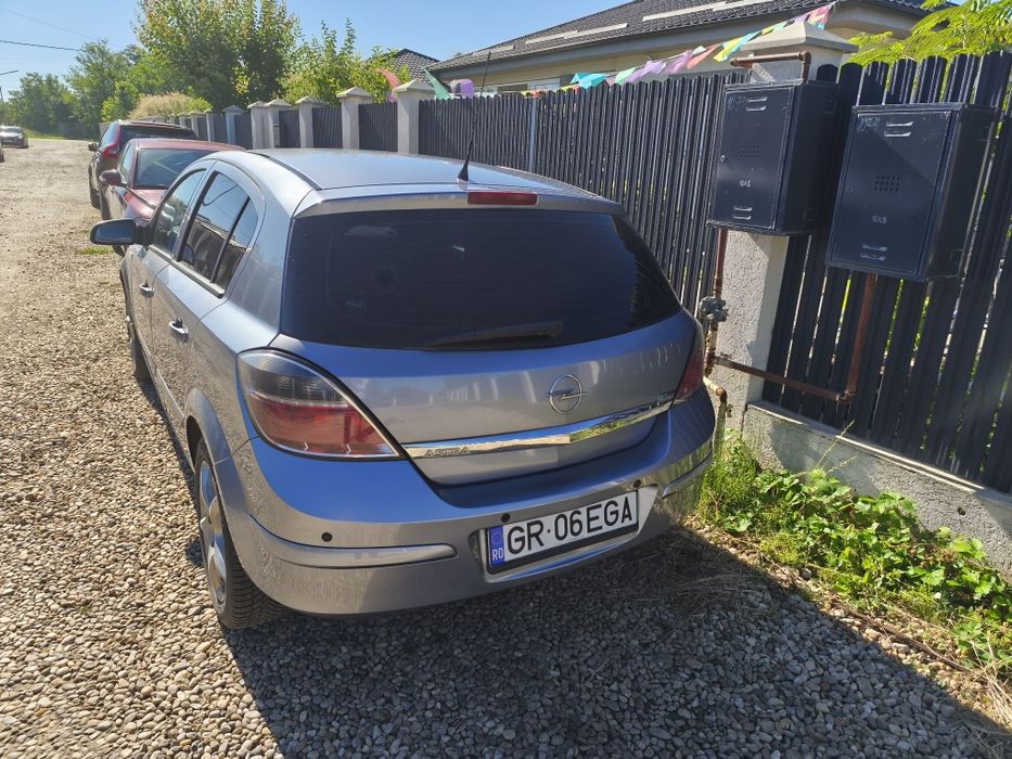 OPEL Astra 2008 — imagine 5
