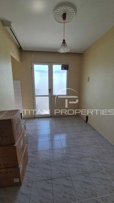 Продава се Тристаен апартамент в Пазарджик, Запад - 84 кв.м за 914 €/кв.м - Снимка #10