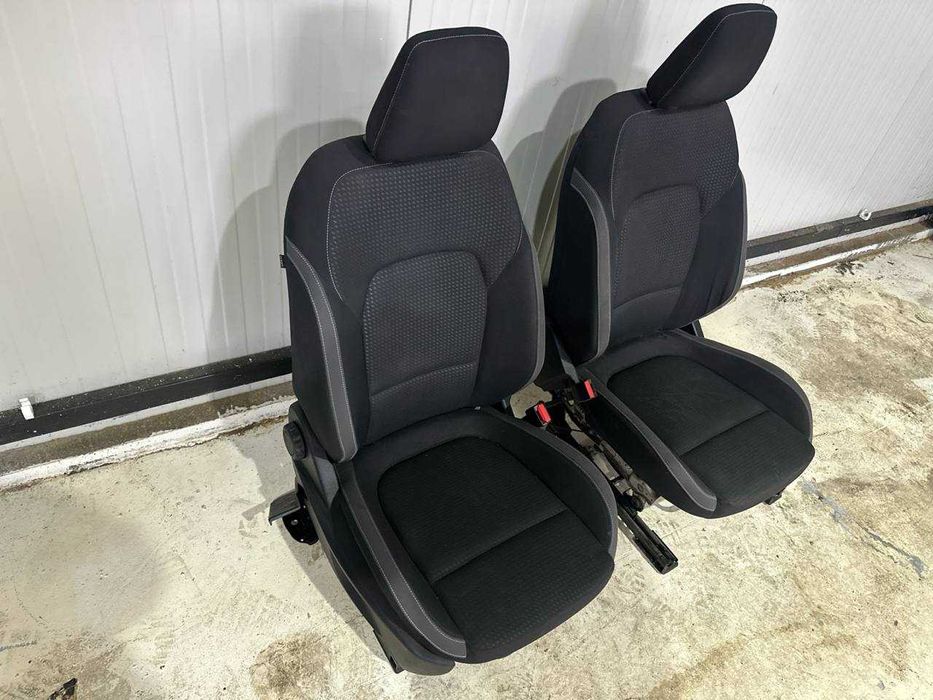 Scaune fata Ford Focus Mk4