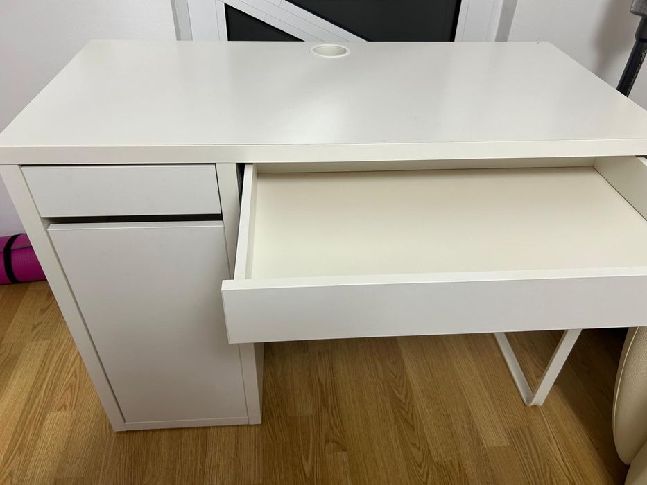 Vind  birou și scaun