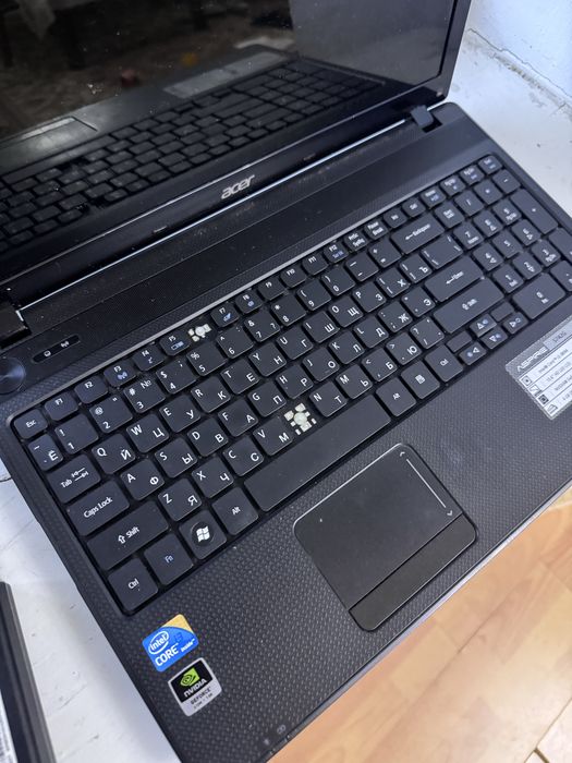 Ноутбук Acer б/у.