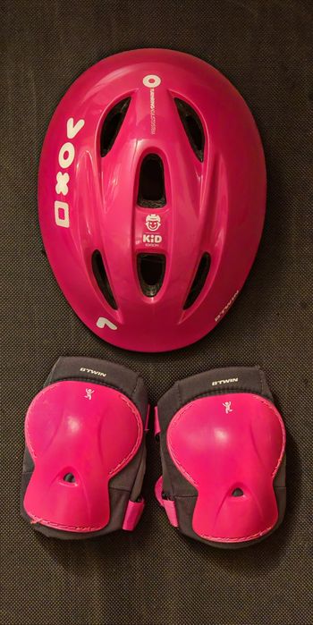 Kit protecție copil casca + genunchiere B'Twin