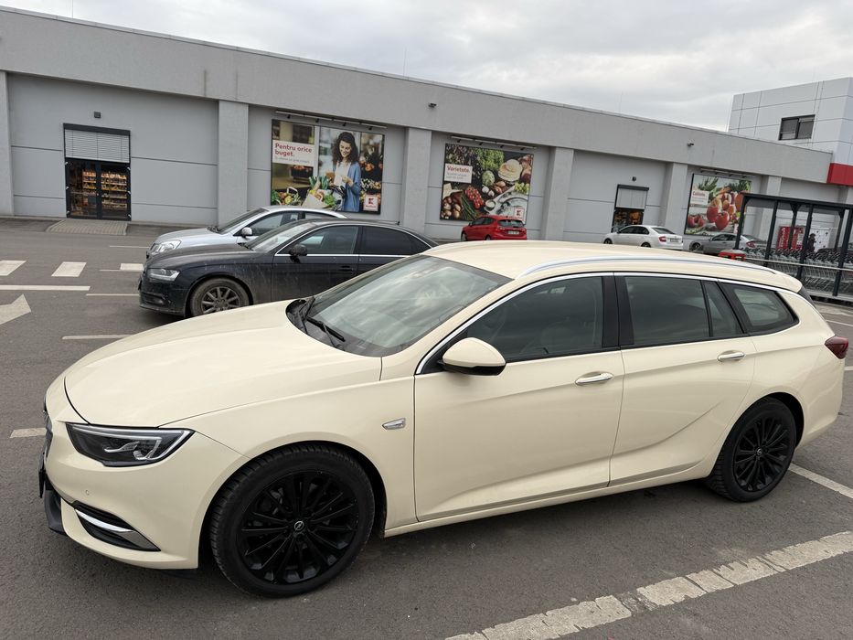 Opel insignia sports tourer B