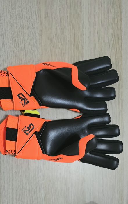 Manusi portar fotbal