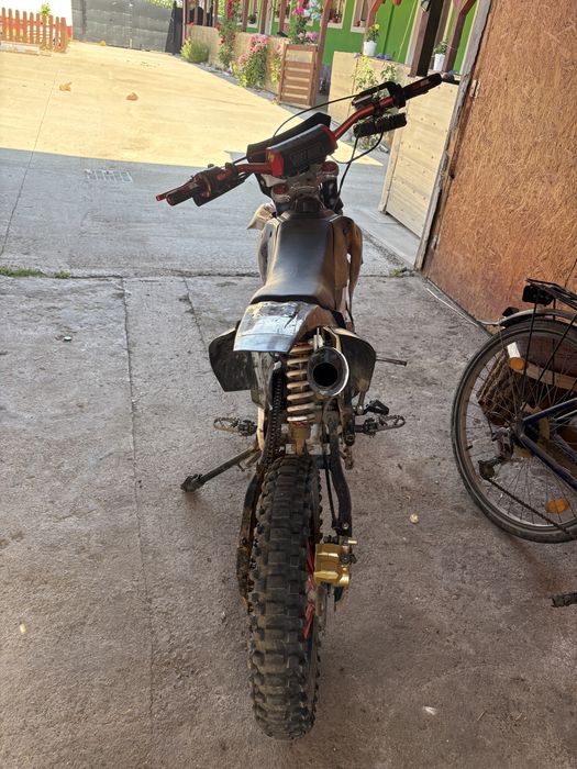 Vand cross dr 125 cc