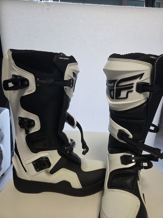 Cizme cross/enduro Maverik Fly Racing- Negru,Alb