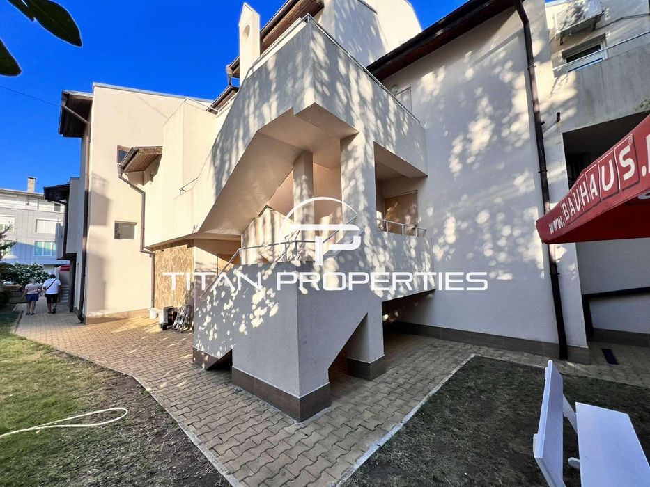 Дава се под наем Хотел в с. Равда, Област Бургас - 2000 кв.м за 20400 € - Снимка #1