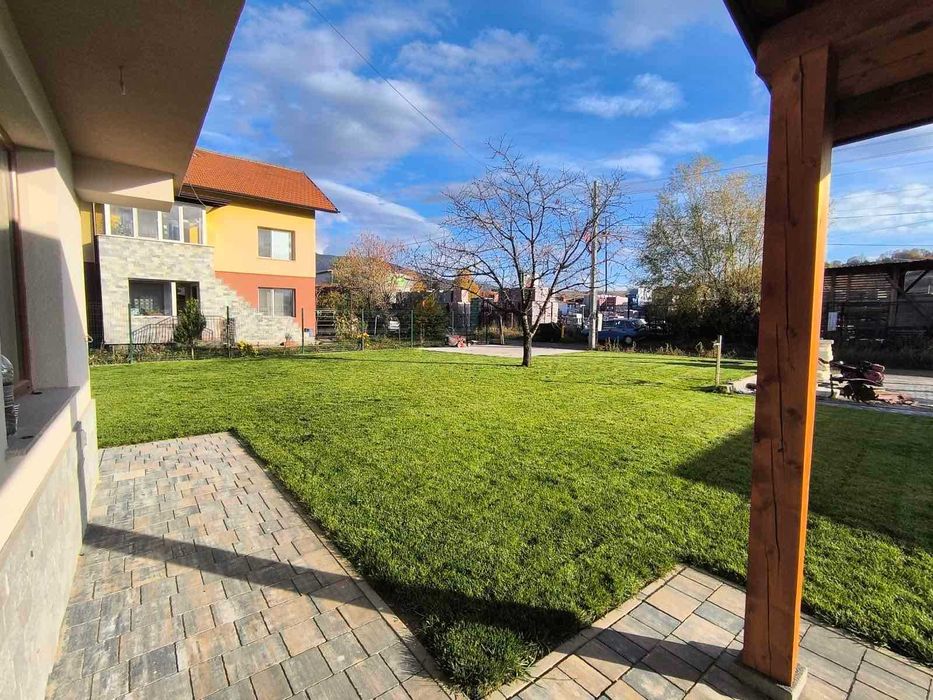 Къща в с. Драгичево, област Перник, на 17 км. от цетъра на гр. София