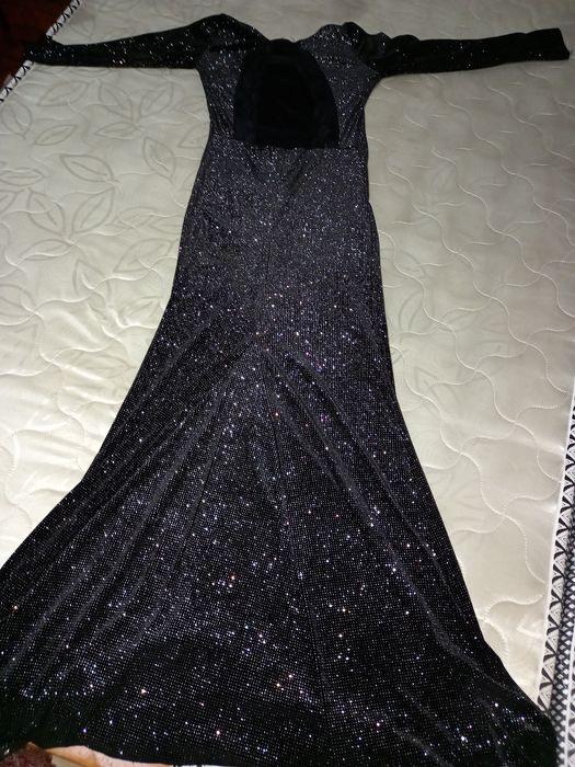 Шикарное длинное платье