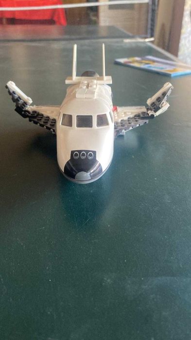 LEGO® City Navetă utilitară 60078